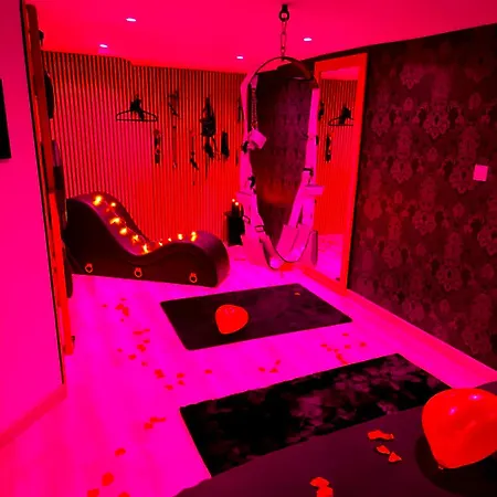 Loveroom Lovalova *