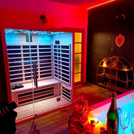 Loveroom Lovalova Reims