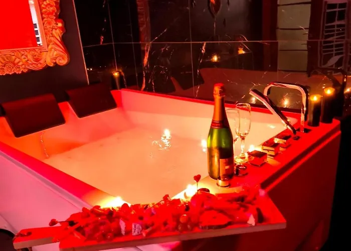 Loveroom Lovalova Apartament *