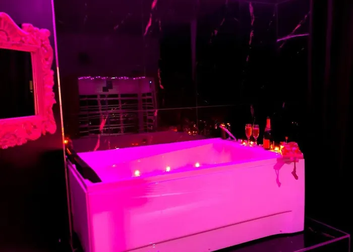 Loveroom Lovalova Reims