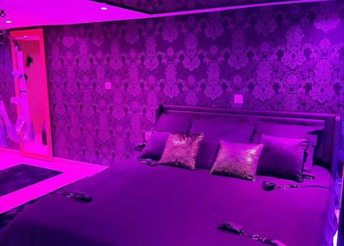 Loveroom Lovalova Apartment *